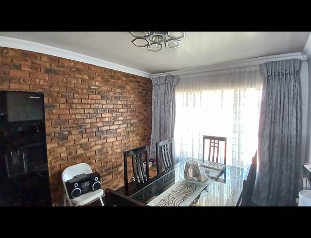 3 BEDROOM HOUSE FOR SALE IN WALDRIFT